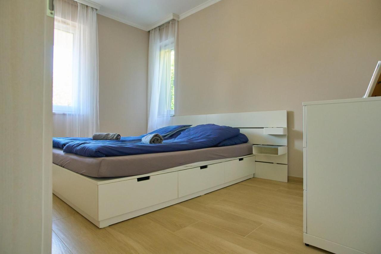 Sunlight Grey - Szeged Apartamento Exterior foto